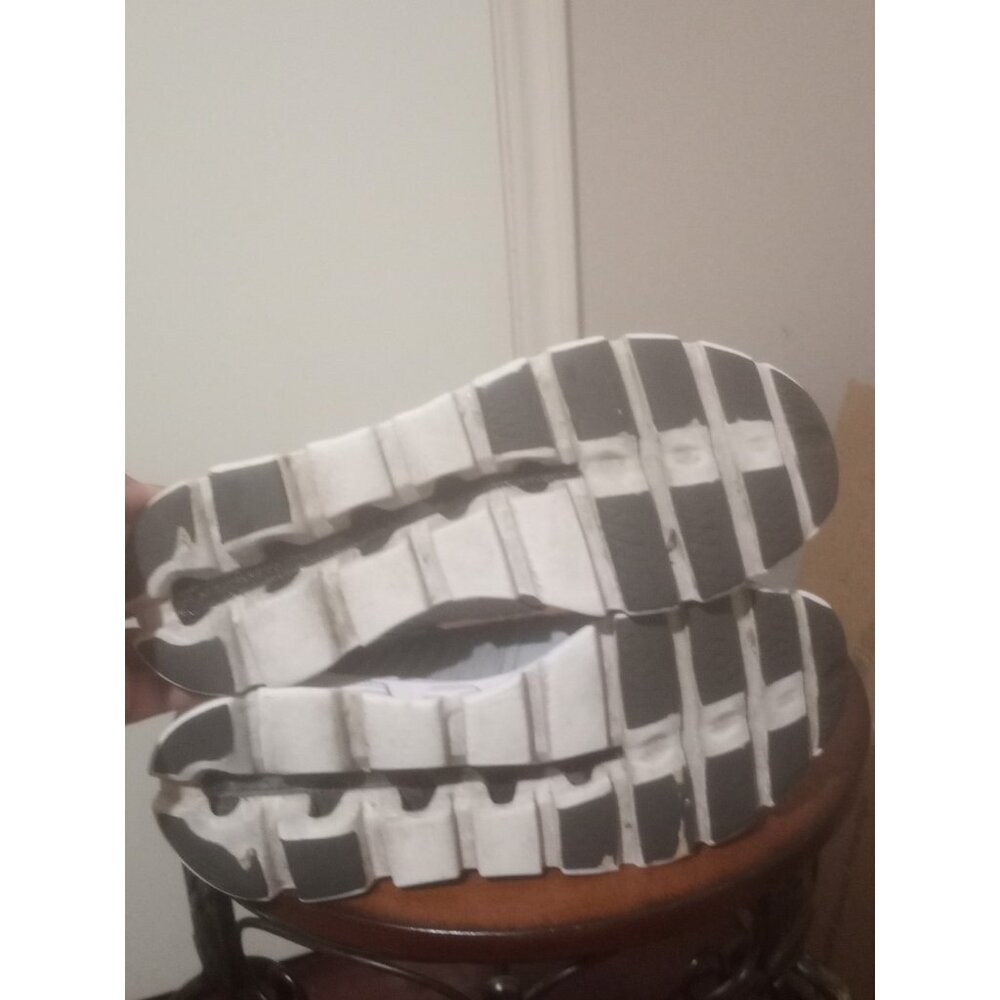 On Running On Cloud Men's Cloudswift Helion Runni… - image 3